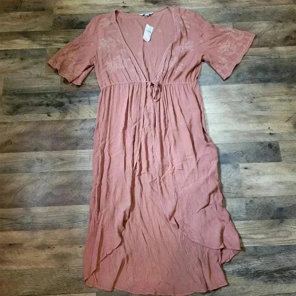 NWT American Eagle Embroidered Kimono - Cover Up Wrap Dress Size XS/S